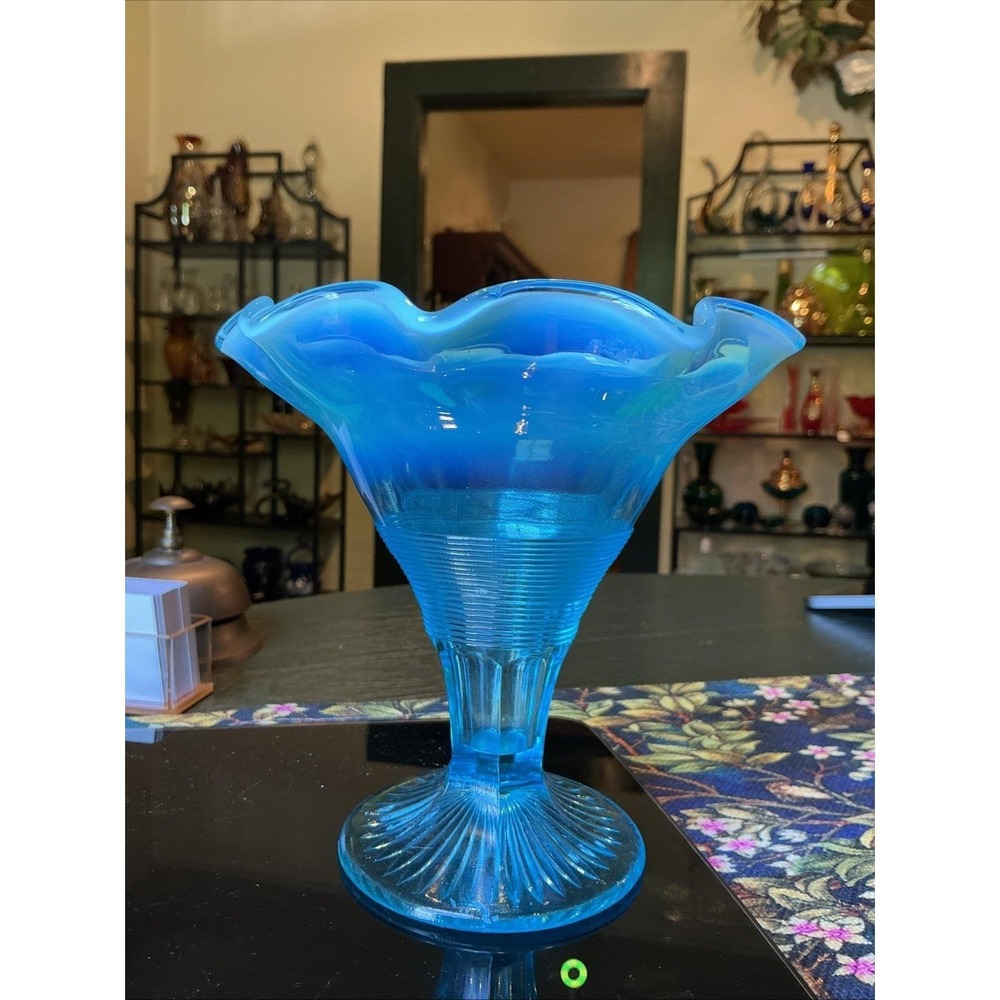 Antique 5.5" Northwood Simple Simon Blue Opalescent Glass Vase